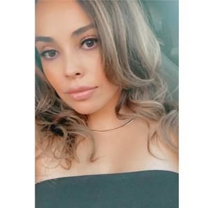 Meet your Posher, Leslie